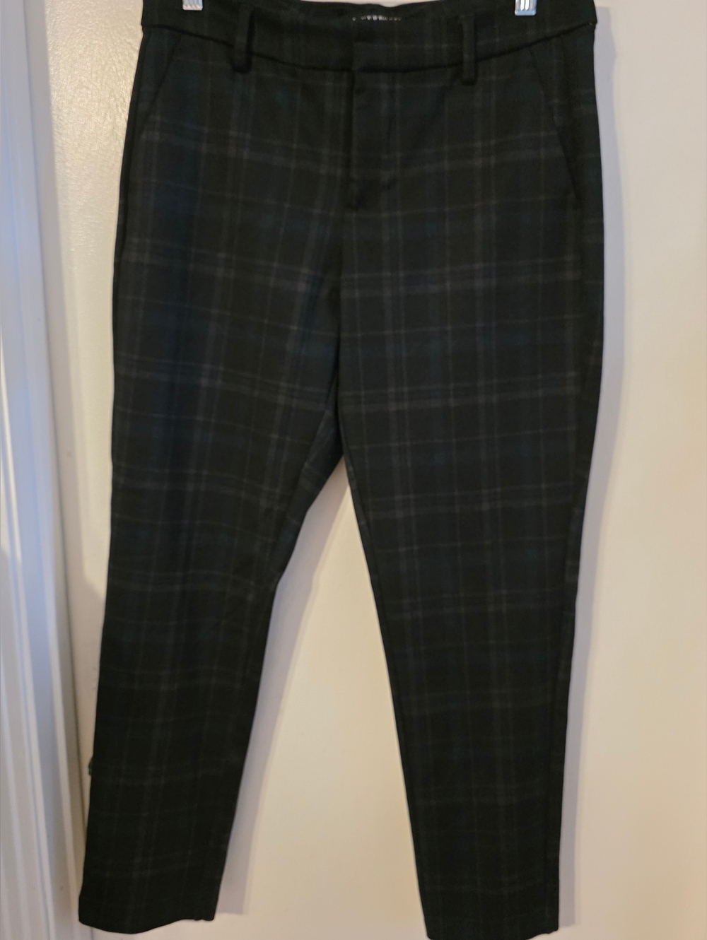 Liverpool Women's Black Green Plaid Pants